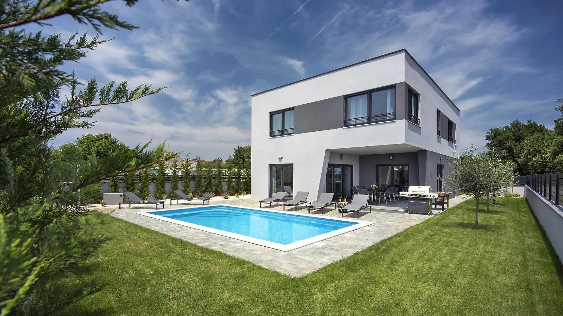 Villa Tika In Pula For Families With Kids Playground Jadreški Kroatië